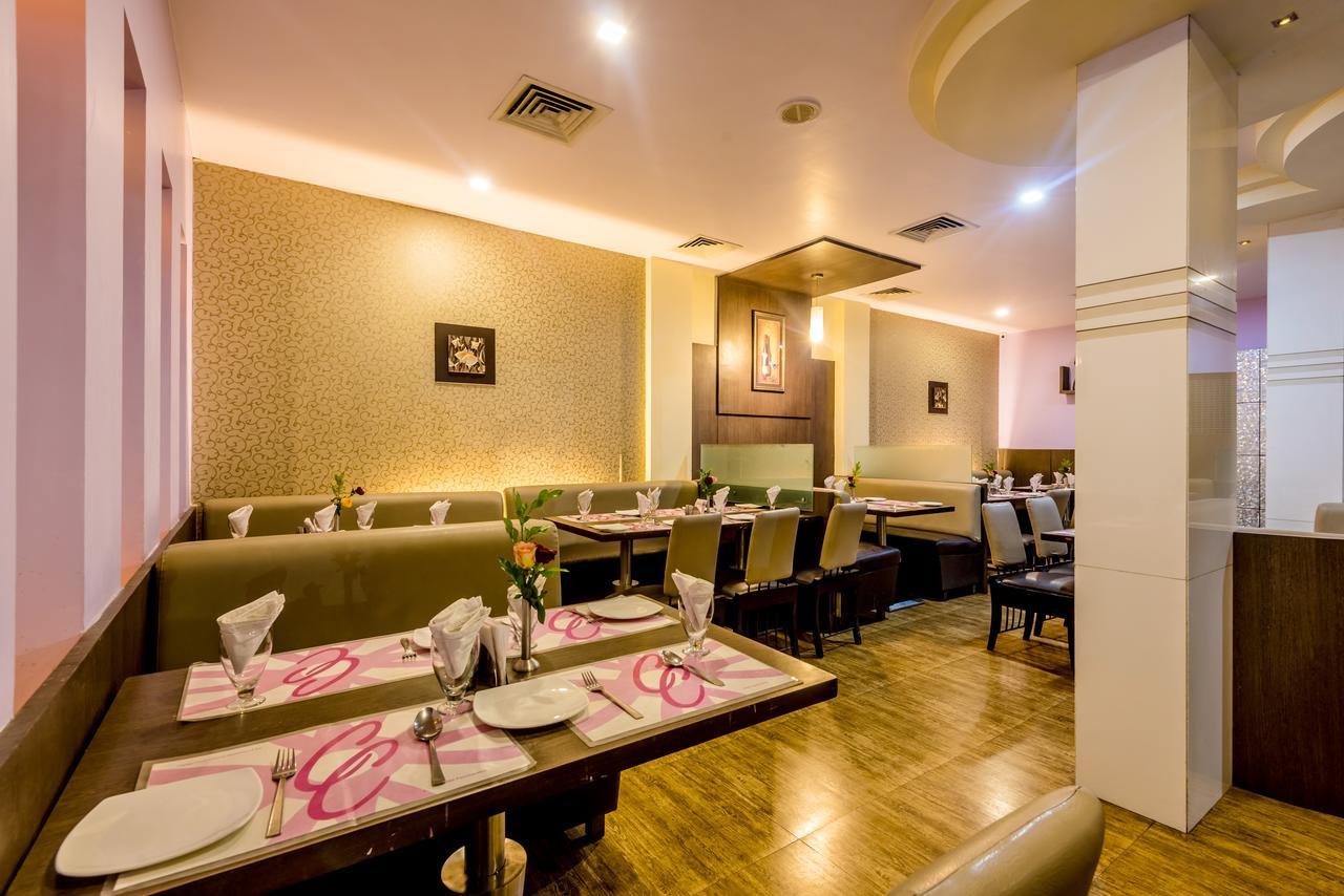 Hotel Panchratna Panvel Eksteriør billede