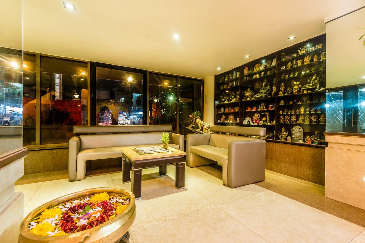 Hotel Panchratna Panvel Eksteriør billede
