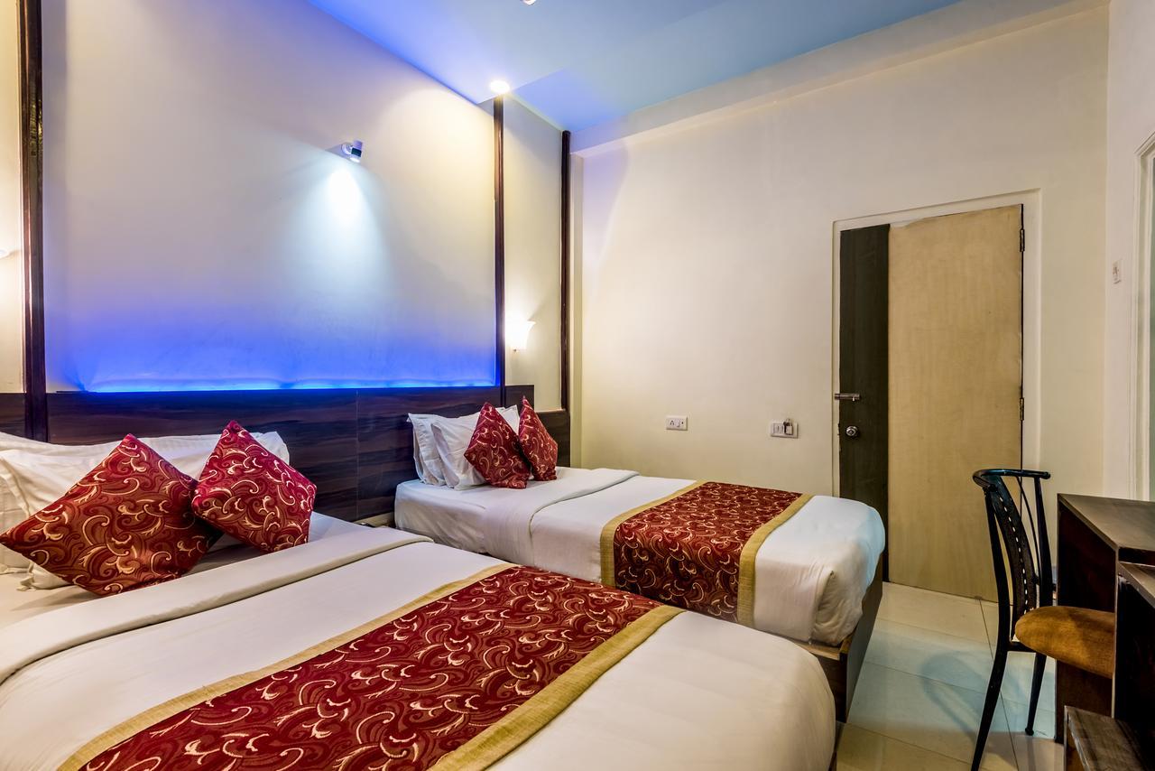 Hotel Panchratna Panvel Eksteriør billede
