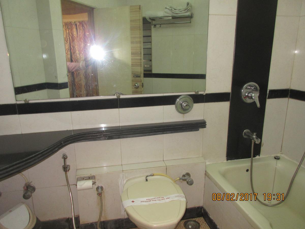 Hotel Panchratna Panvel Eksteriør billede